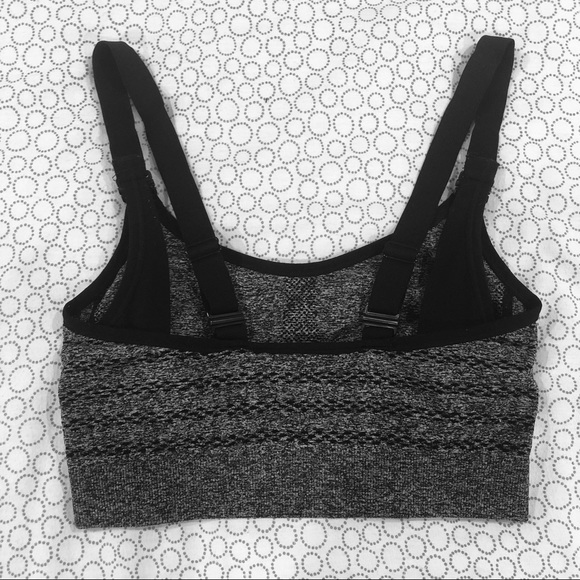 NWOT - THYME - NURSING ACTIVE BRA - Picture 3 of 8